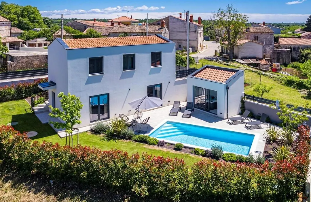 Villa Minka By Villas Guide-1
