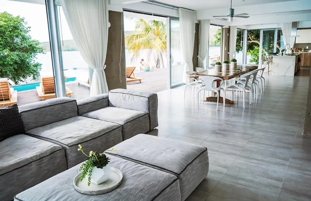 Villa Mariposa Ocean Front Mansion With Infinity Pool-1