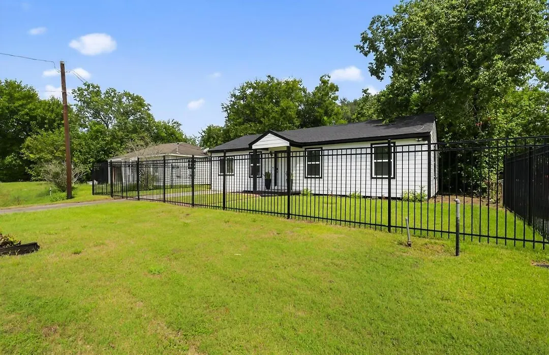 Stylish And Cozy 4Br Home In Houston, Sleeps 9-1