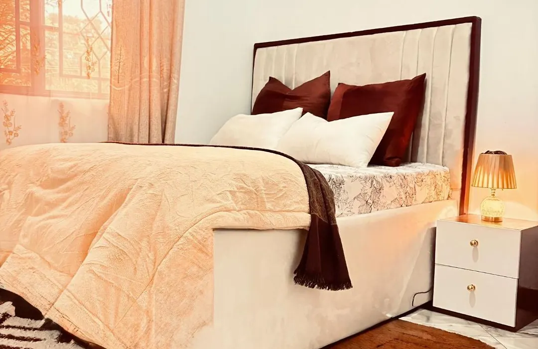 Cozy Retreat In Arusha - Power 24Hrs -Firepit - Free Parking- Garden Swing- Fast Wi-Fi-1