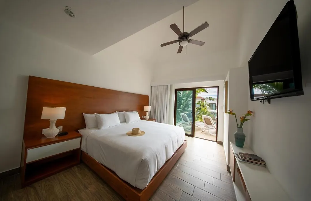 Villa With Jacuzzi And Pool View In Monterrico-1
