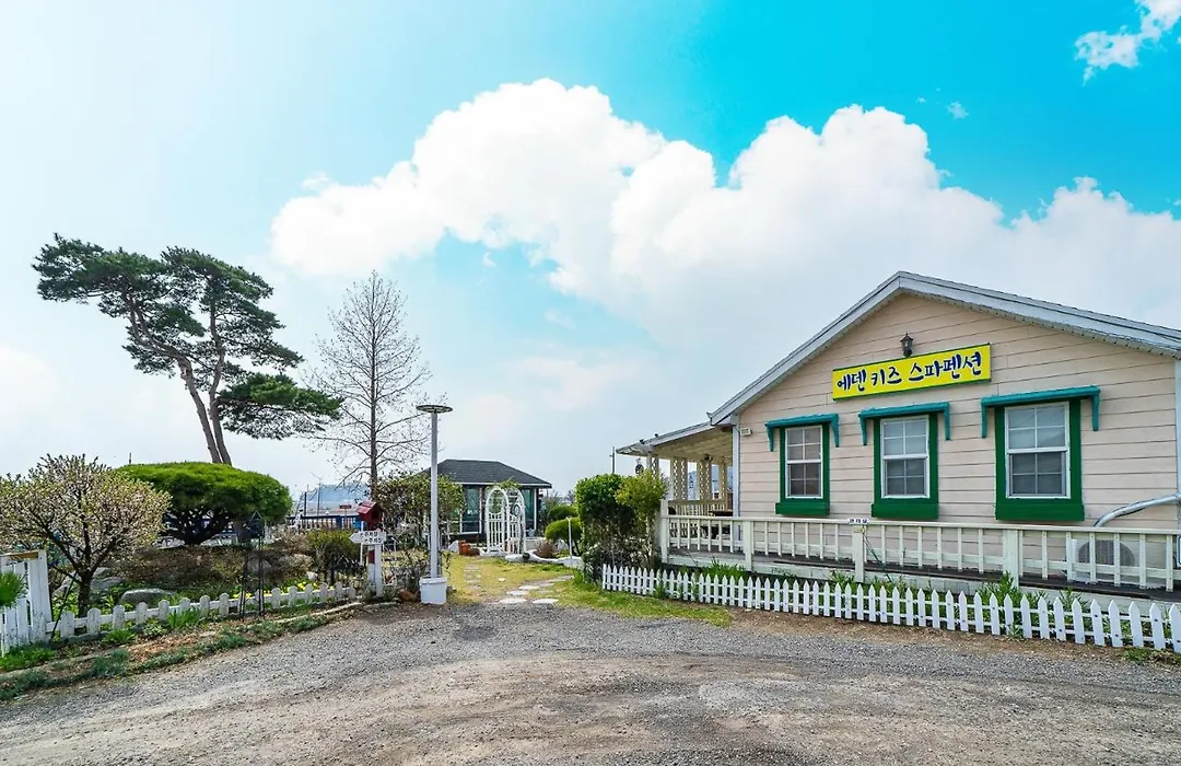 Ganghwa Eden Jungwon Pension-1