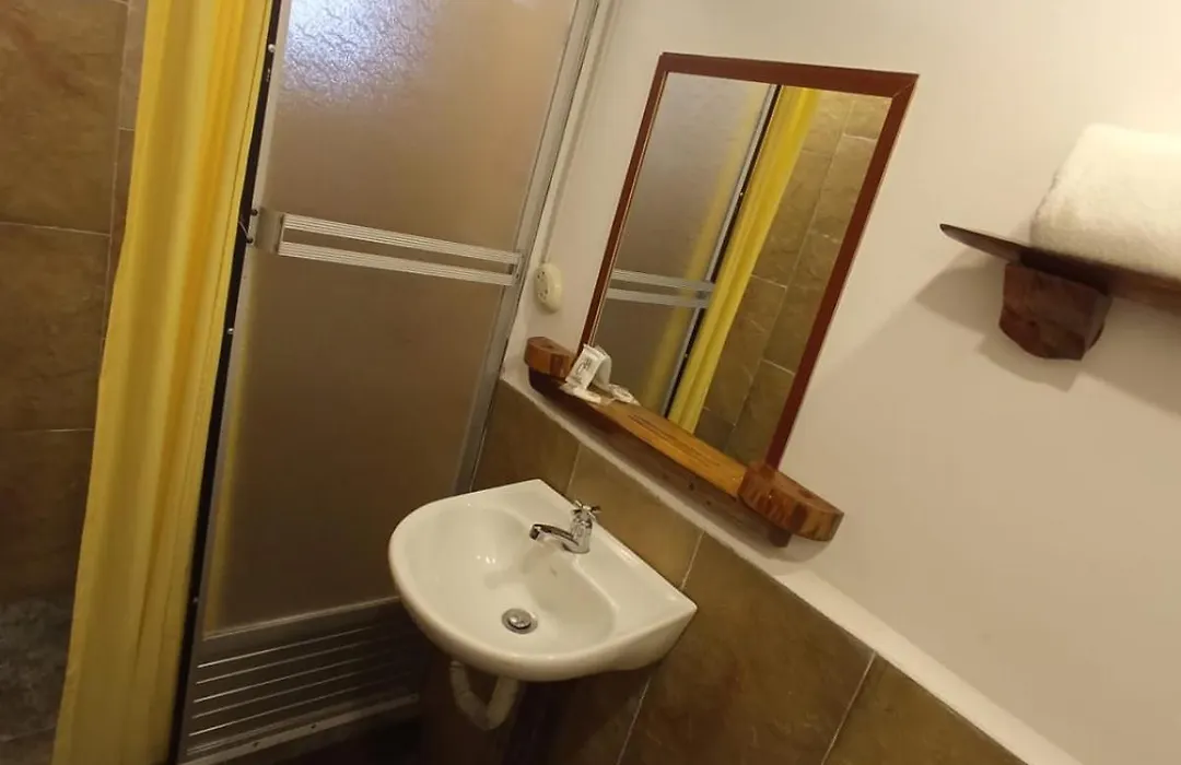 Calu Hostal-1