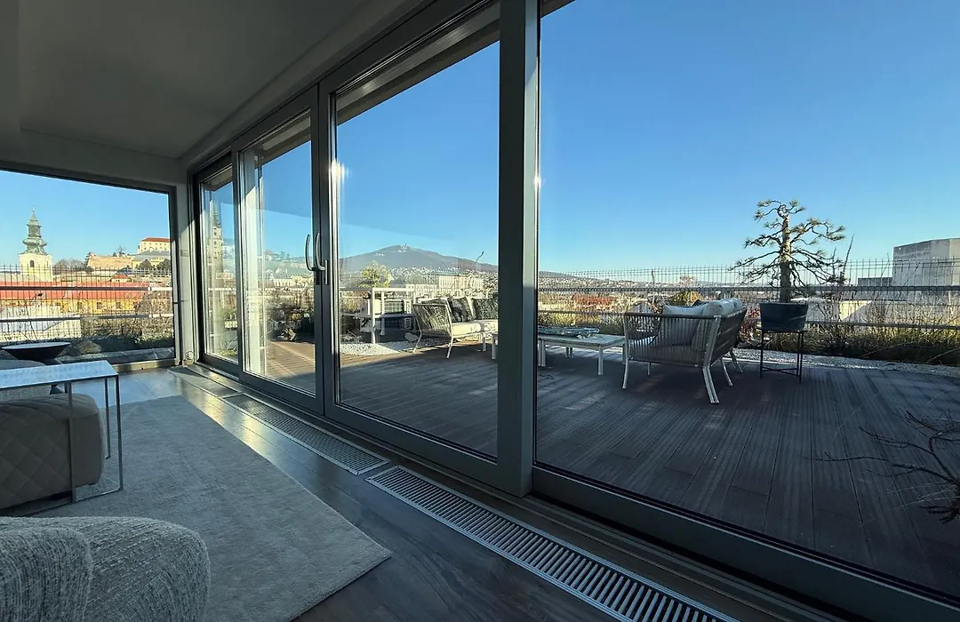 Penthouse Centrum S Dokonalym Vyhladom A Velkou Terasou-1