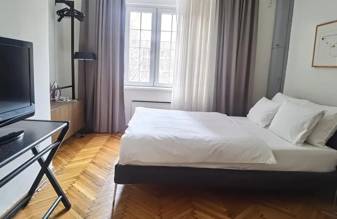 Two Bedroom Apartment Obilicev Venac-1