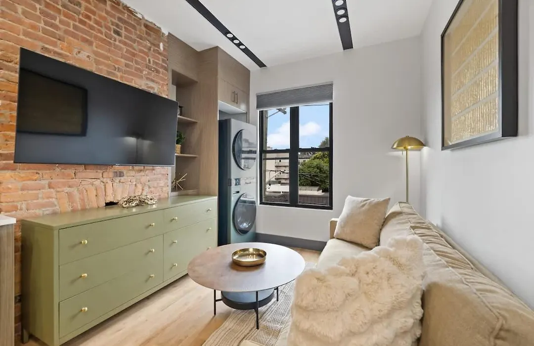 New Luxury And Chic 3Br 2Ba Apartment 20 Minutes To Nyc-1
