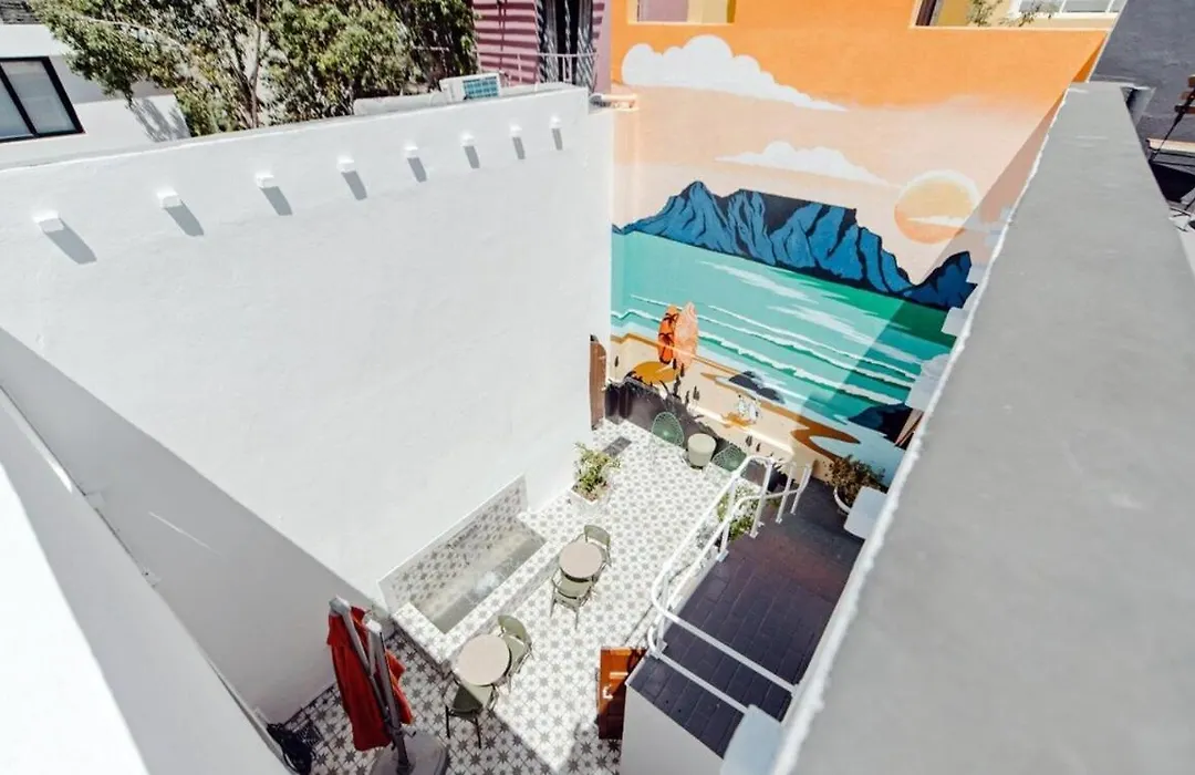 Waterkant - Trendy1-Bed In Shared Guesthouse-1