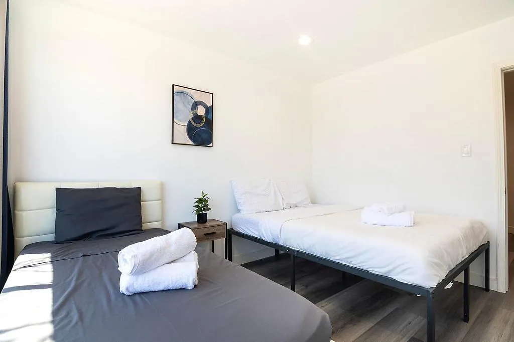 Comfortable 2Bedroom Apartment Close To Beverly Hills-1
