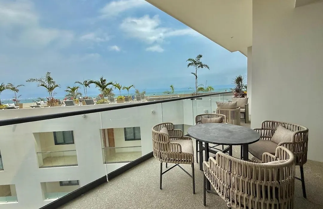Zantamar 105B, A Pie De Playa-1