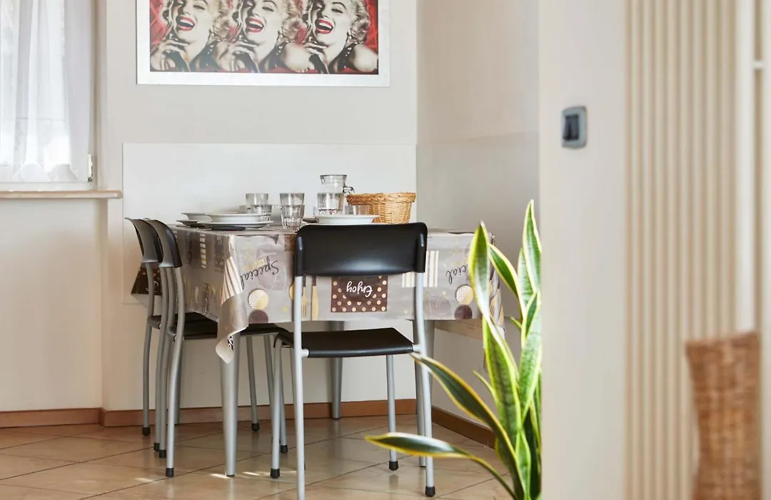 Apartment Superior-Dachgeschosszimmer Mit Grossem Balkon Bv4 By Interhome-1