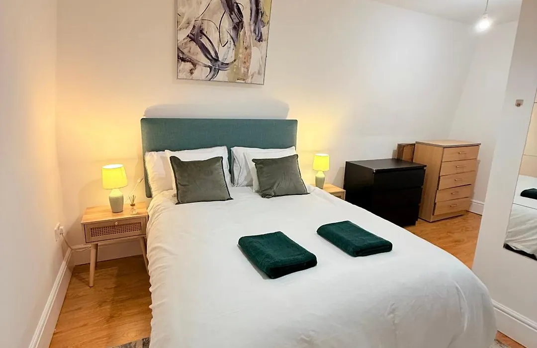 Stylish Flat Close To Station Zone 2-1