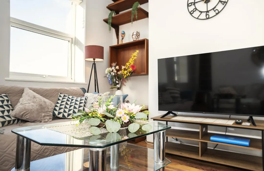 Blackheath 3 Bedroom Apartment-1