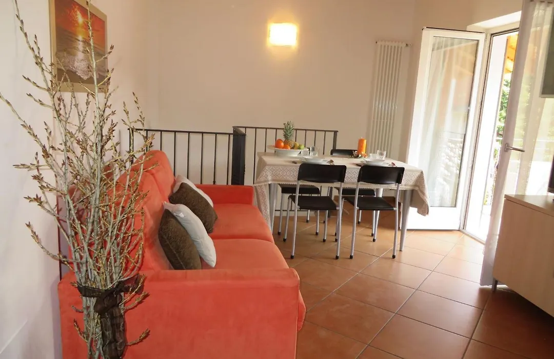Apartment Schoenes Dachgeschosszimmer Mit Grossem Balkon Bv5 By Interhome-1