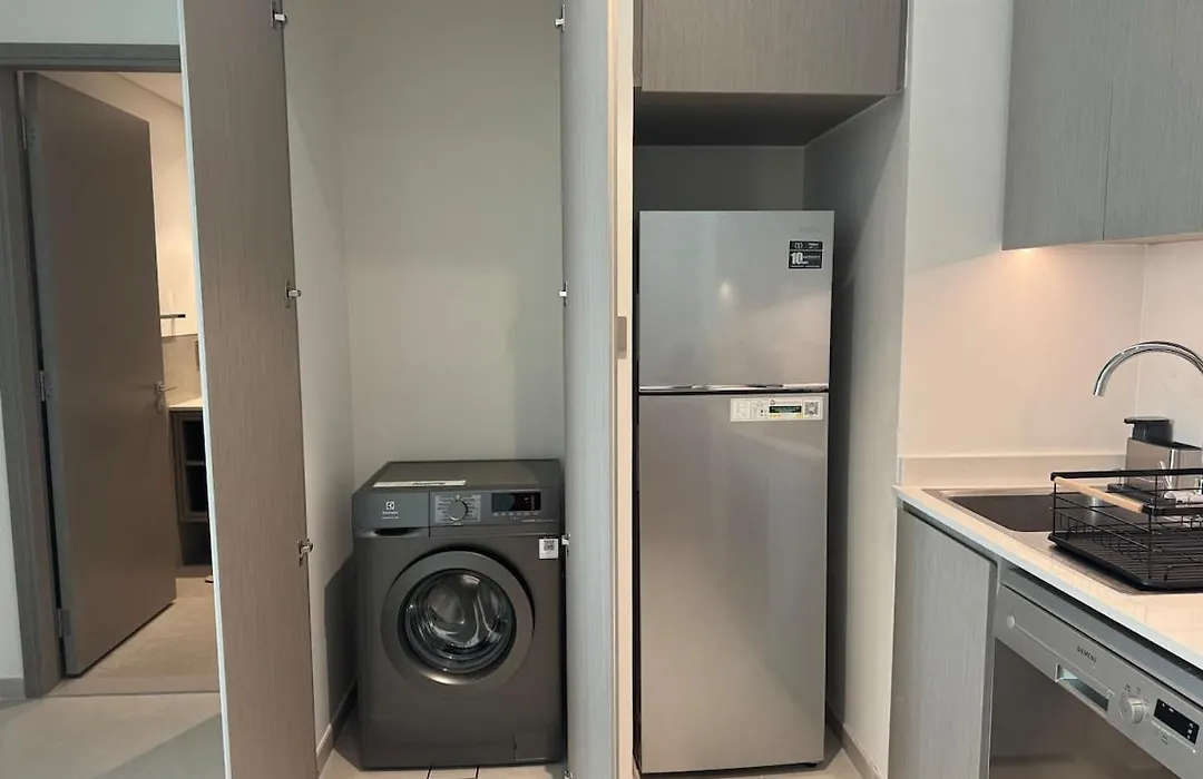 Harmonizing Apartment 1Br With A Balcony In Grande-1