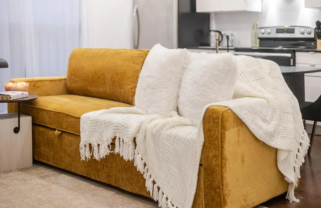 Stylish Retreat Near Crescent & Sainte-Catherine-1