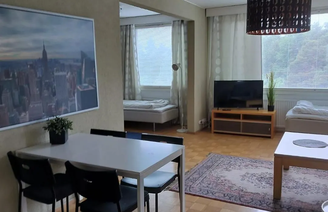 Kotimaailma - Valoisa Ja Tilava Nelioe-1