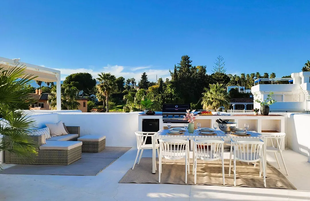 El Paraiso Penthouse 3 Terraces, Panoramic Views-1