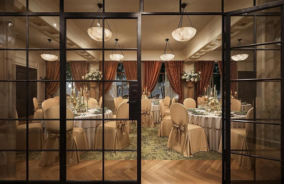 Savoy 1918, A Member Of Small Luxury Hotels Of The World-1