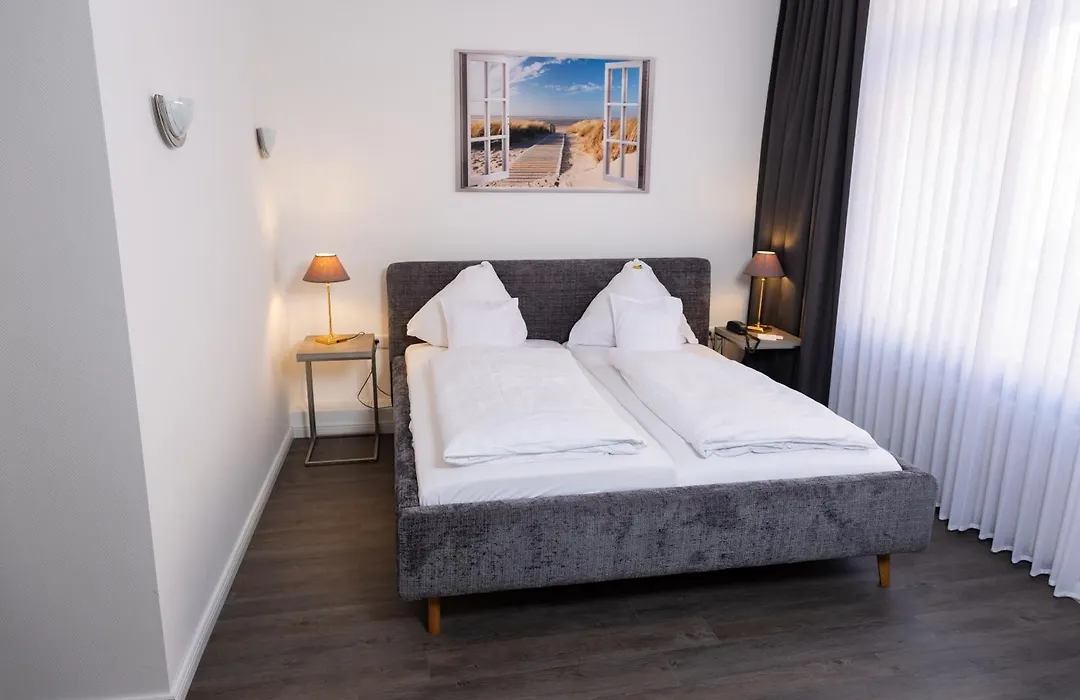 Hotel Alpha-1