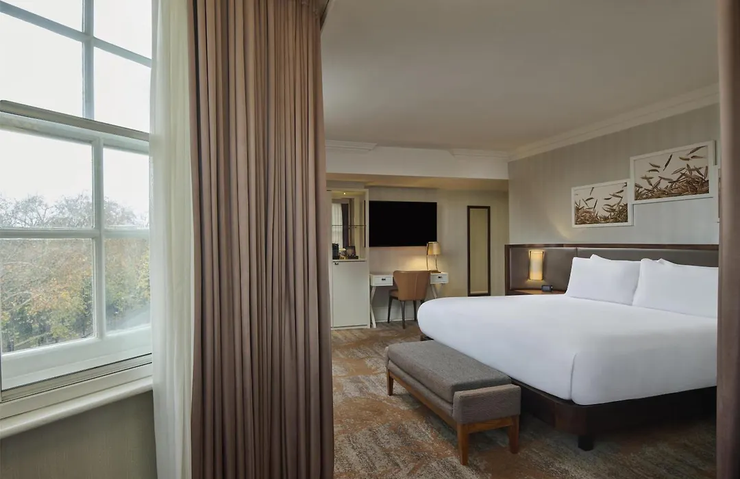 Hilton London Hyde Park-1