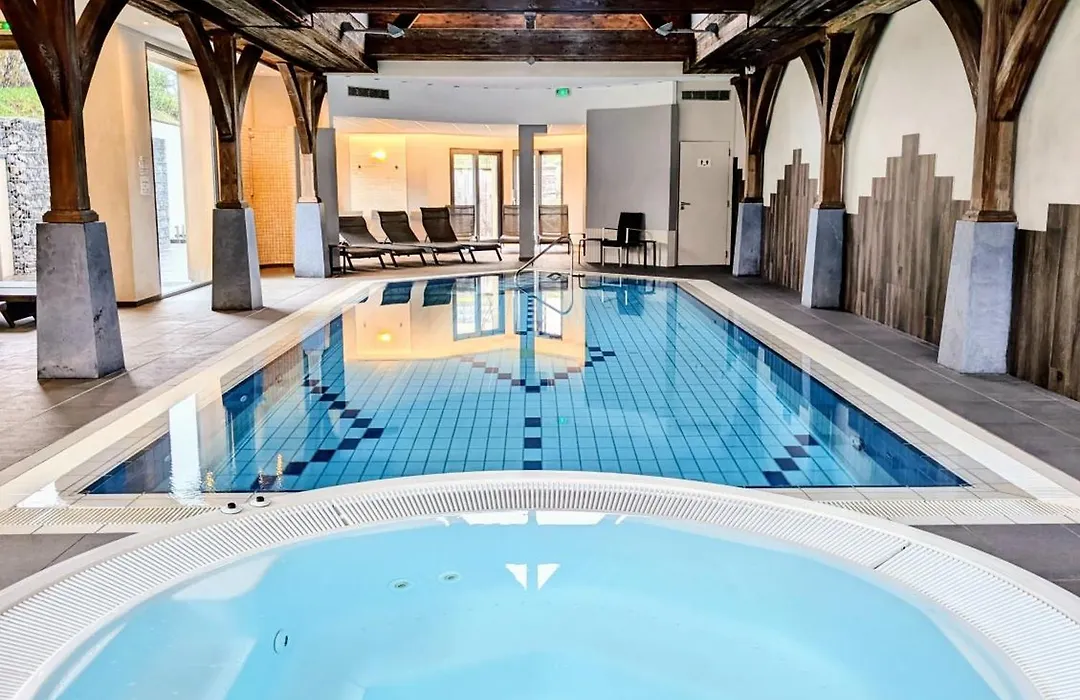 Logis Hotel Le Parc & Spa-1