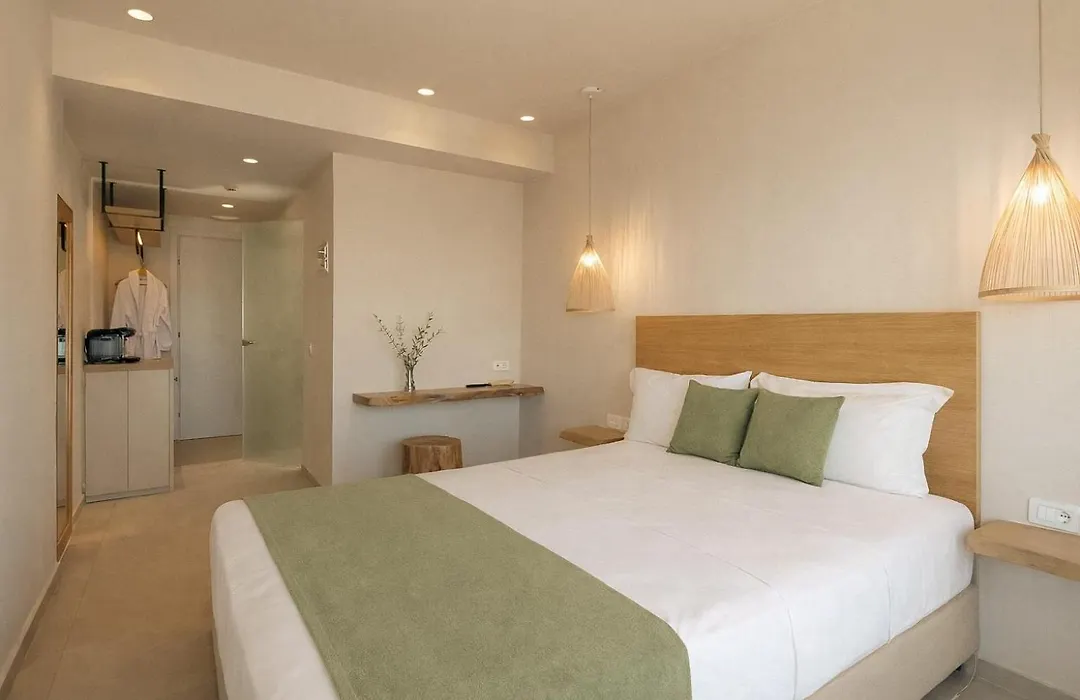 Zeus Eleva Miraya (Adults Only)-1