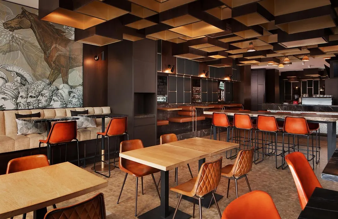 Sheraton Grand Tbilisi Metechi Palace-1