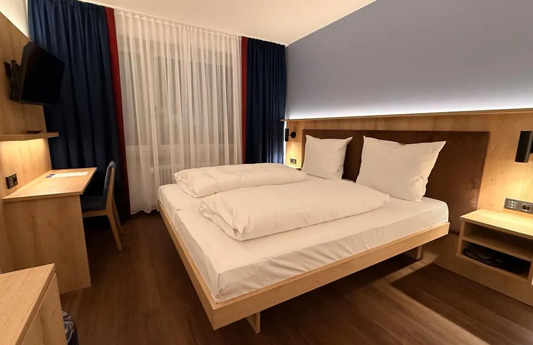 Hotel Antares-1