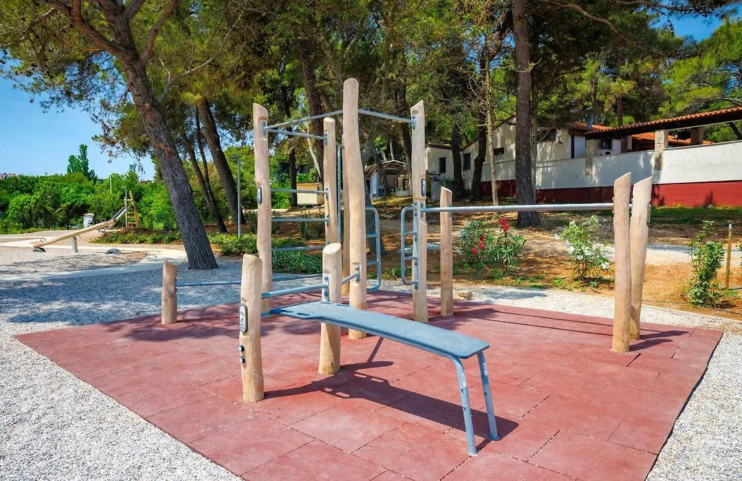 Arena Stupice Camping Homes-1