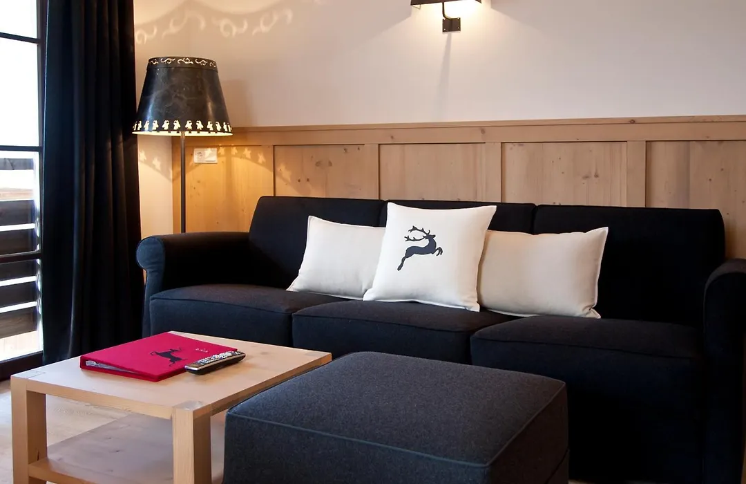 Zin Senfter Residence-1