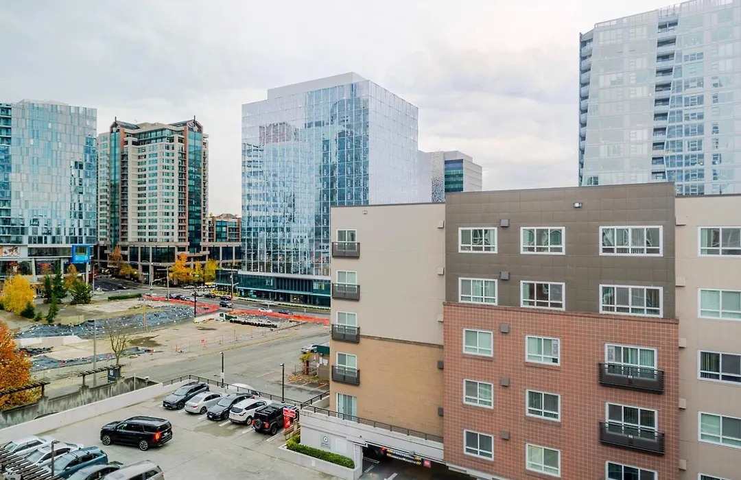 Blueground West Bellevue Rooftop Nr Bellevue Park Sea-963-1