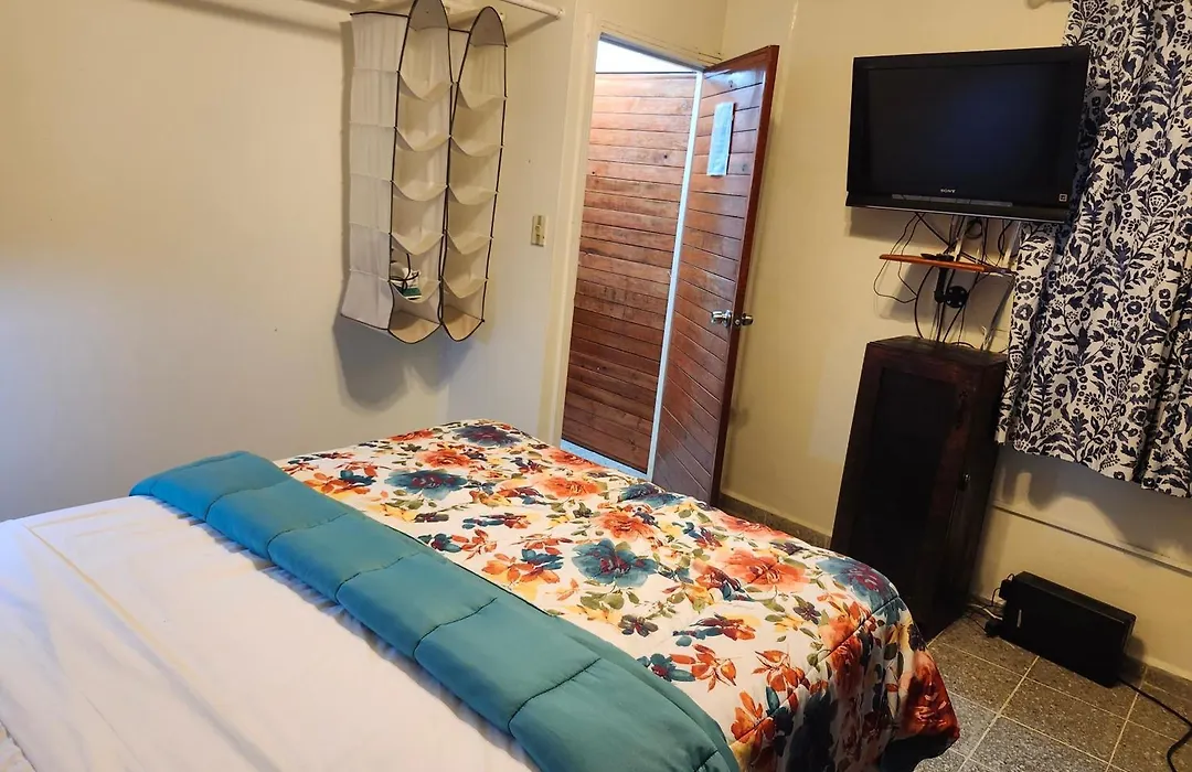 2 Bed Cozy Townhouse & Terrace Pool-1