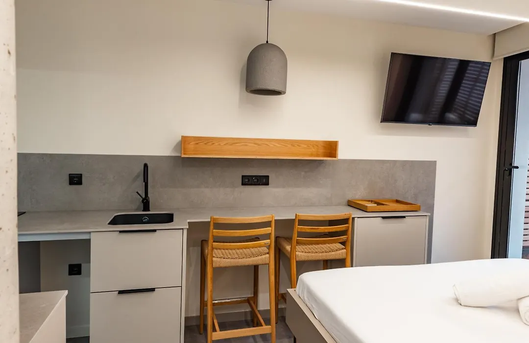 Motus Disruptive Apartments-1