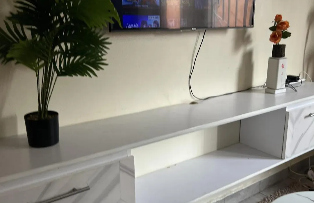 Rokans Nest Lovely Condo 1Bedroom Kira Kitukutwe, Kampala-Bethany Estate-1