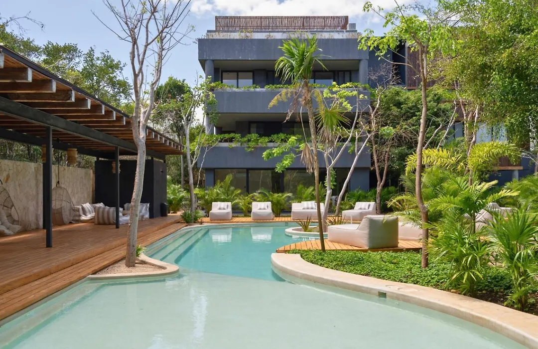 Stylish Studio In Humana Bikes & Pools-1
