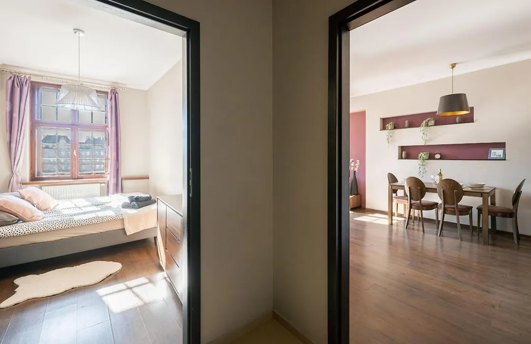 Niceone Apartment Number 10 - W Samym Centrum!-1