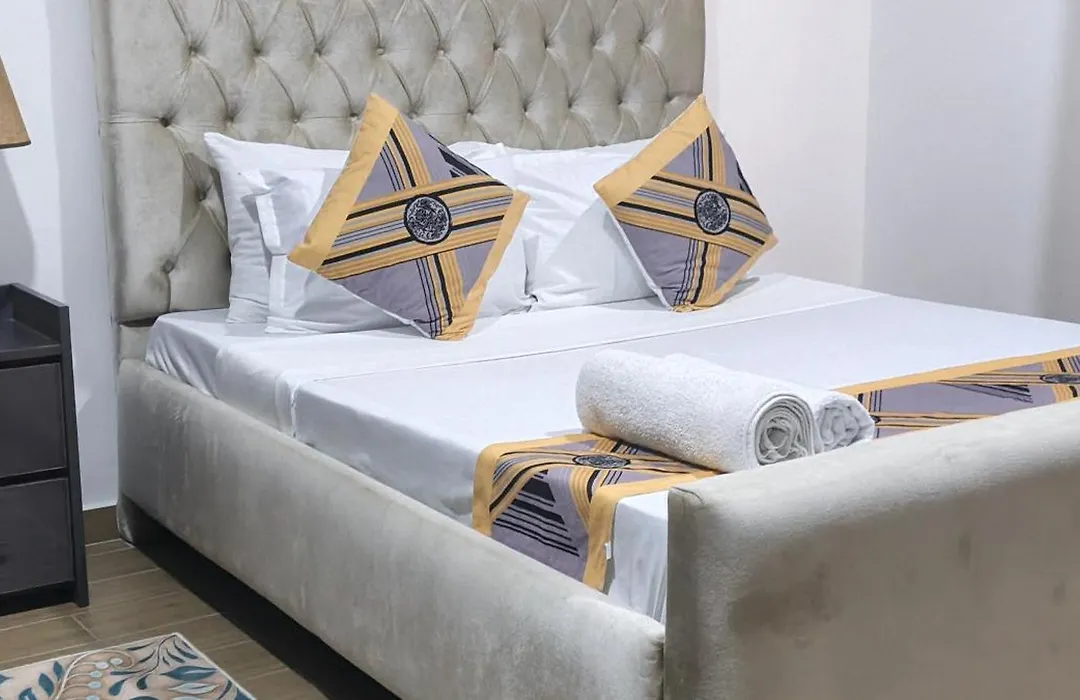 AQUA GARDENS LUXURY SEAVIEW HOMESTAY BAOBAB RD NYALI Msa-1