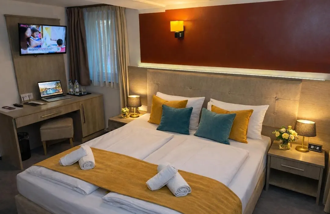 Alpha & Omega Hotel Stuttgart "Air Clima"-1