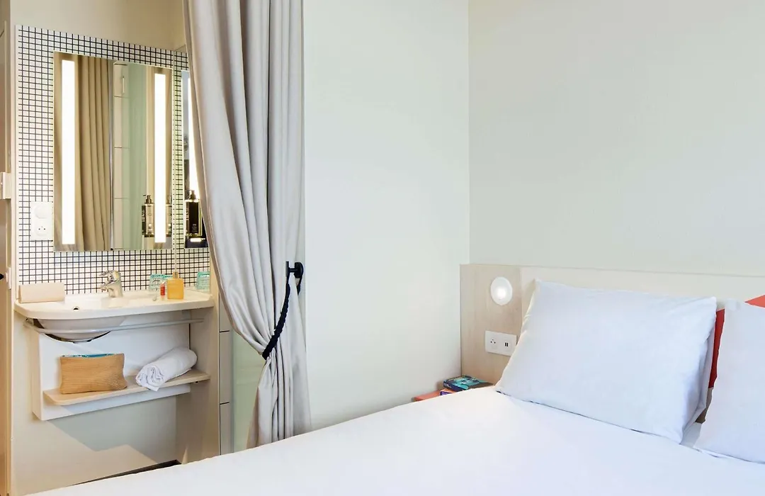 Ibis Budget Marseille L'Estaque-1