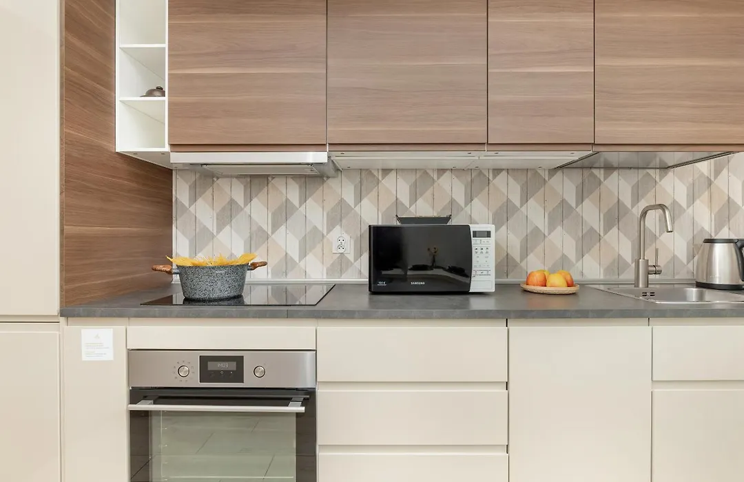 Sloneczny Apartament W Centrum Gdanska Glownego By Noclegi Renters-1