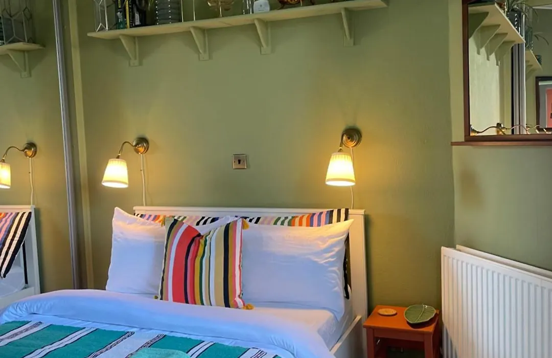 Quiet Garden Apartment - Walk To City Centre-1