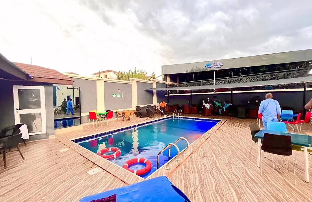 De New Dawn Hotel And Lounge-1