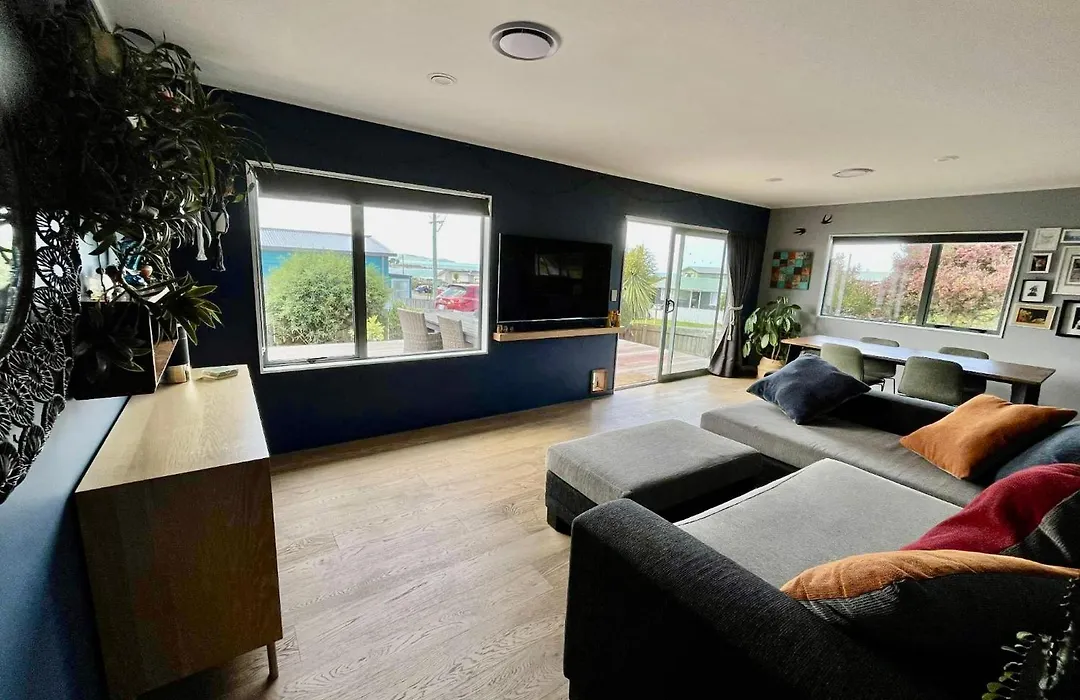 Sea View Cottage-1