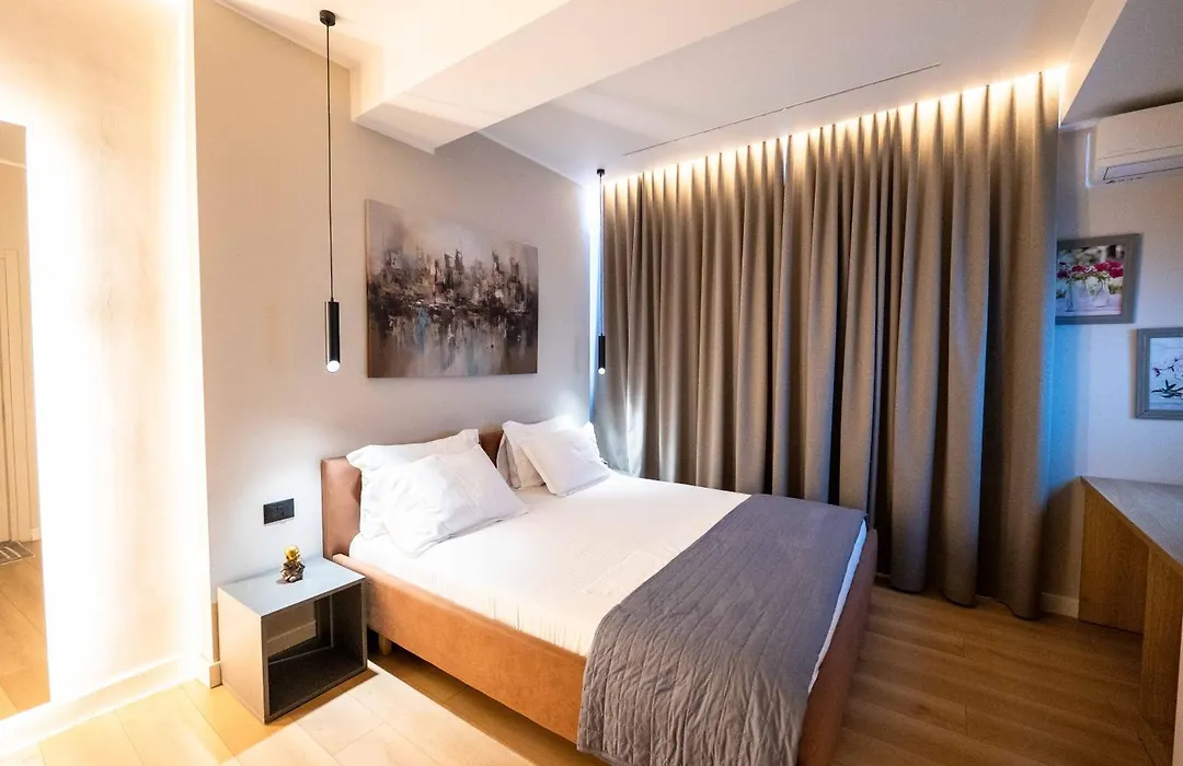 Bliss Luxury Apartamets & Suits-1