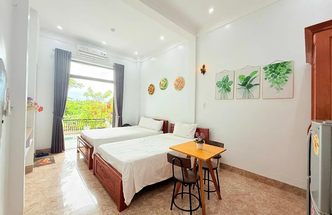 Sunny Apartment Hue-1