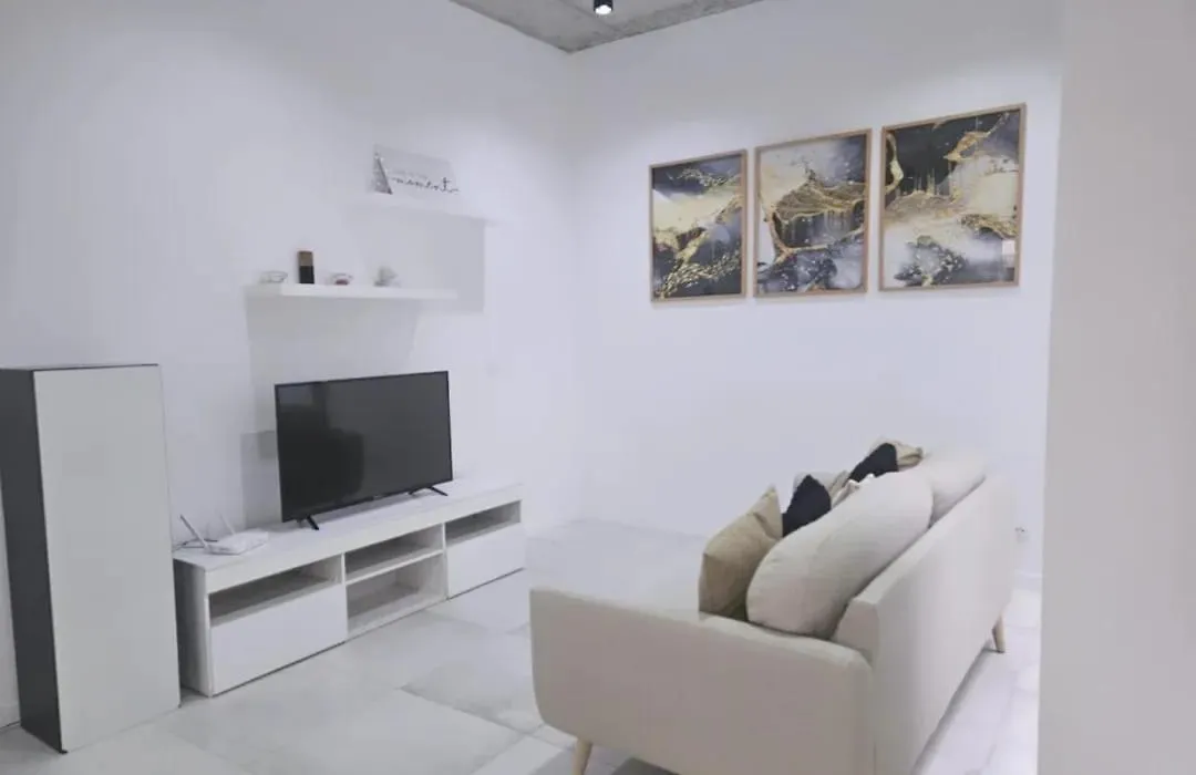Laginha Confort Suites-1