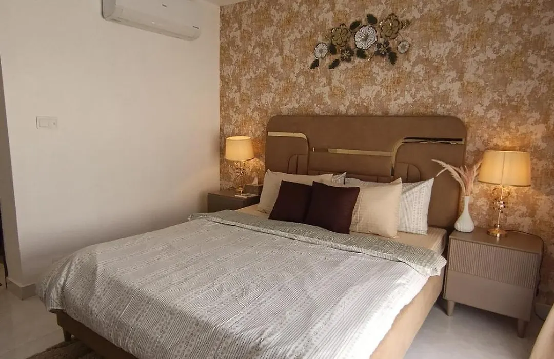 Alaya Executive Suites With Multiple 1 Bhk Options In Main Boulevard, Gulberg Iii, Lahore-1