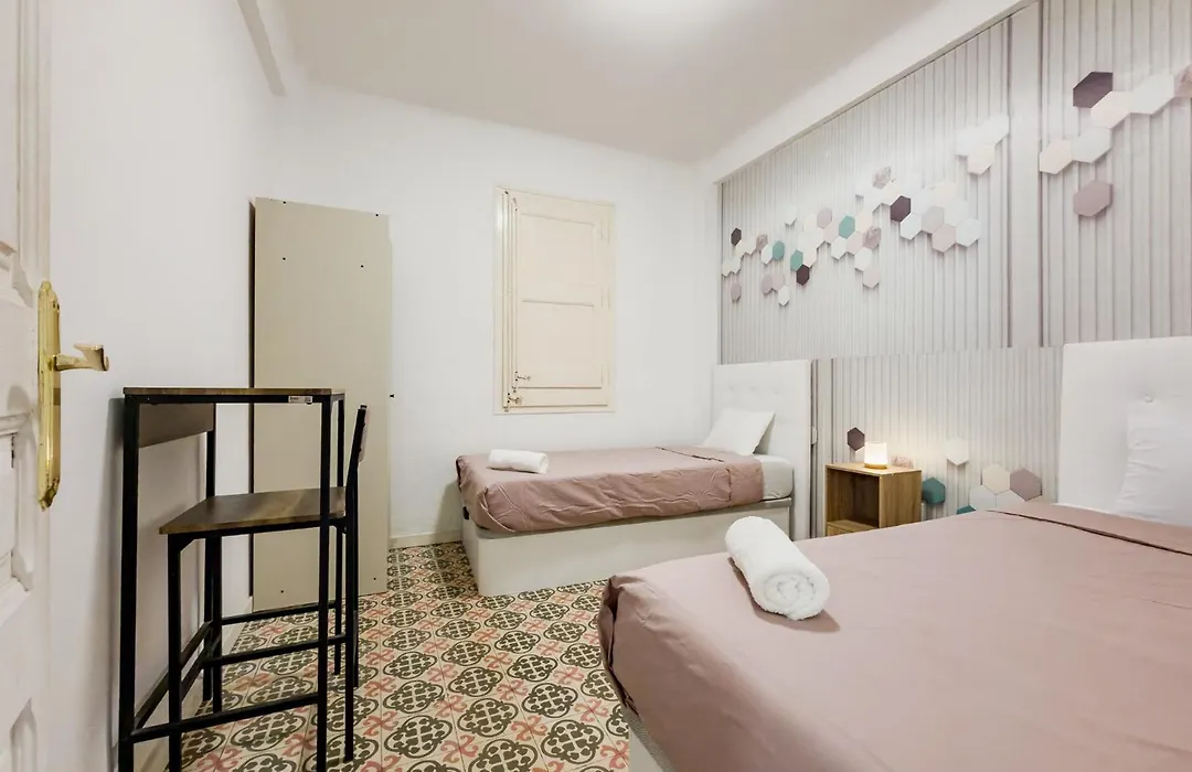 Apartamento De 3 Habitaciones En Barcelona-1