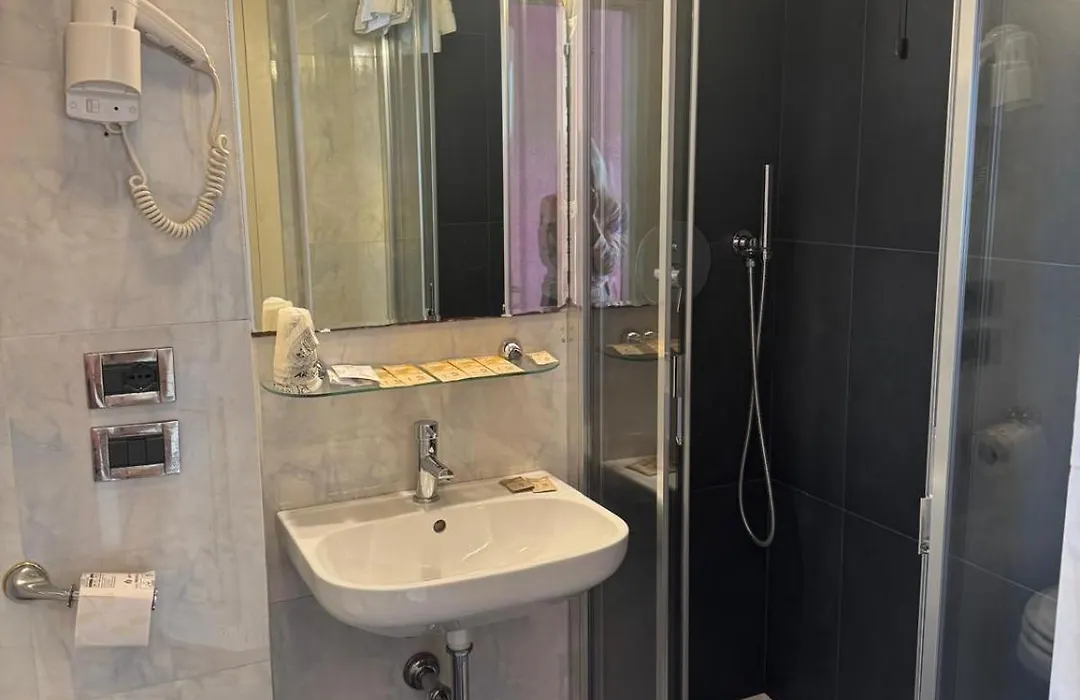 Hotel Tre Archi-1