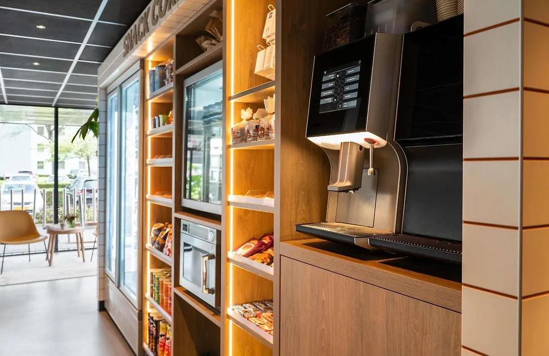 Ibis Budget Amsterdam Airport-1
